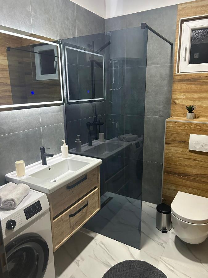Apartment Marko With A Beautiful View Of The Sea Kastel Sucurac ภายนอก รูปภาพ