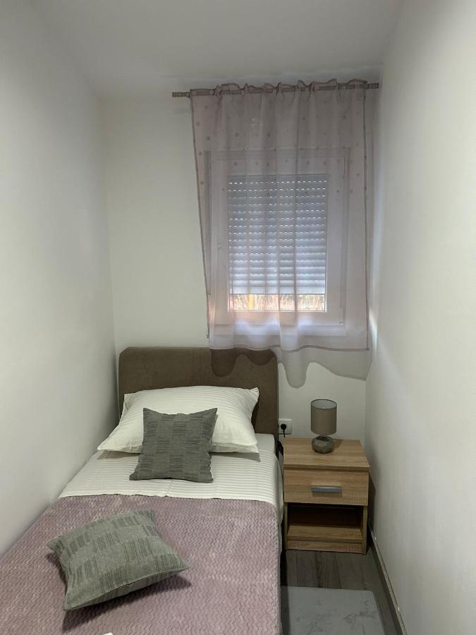 Apartment Marko With A Beautiful View Of The Sea Kastel Sucurac ภายนอก รูปภาพ